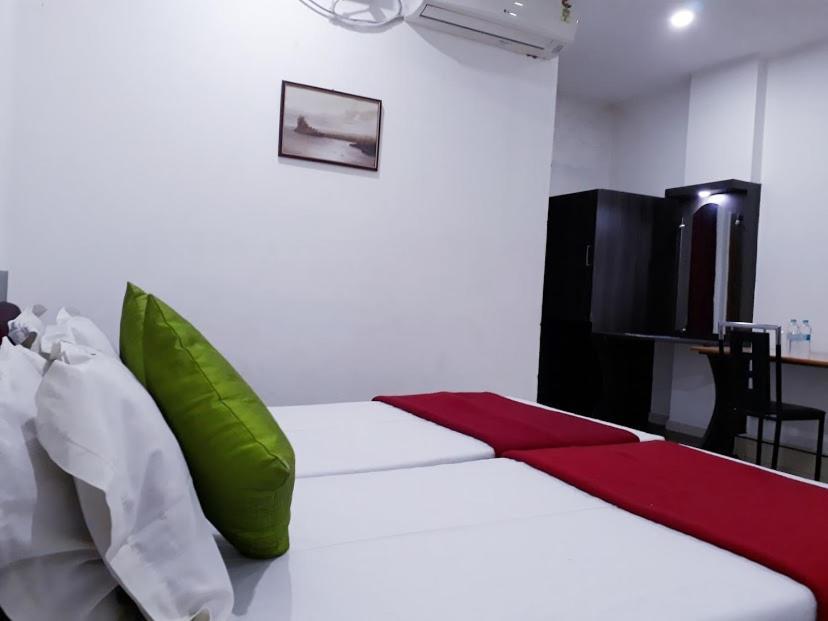 Hotel Executive Inn Hailakandi Quarto foto