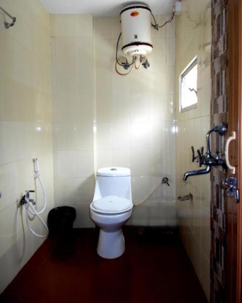 Hotel Executive Inn Hailakandi Quarto foto